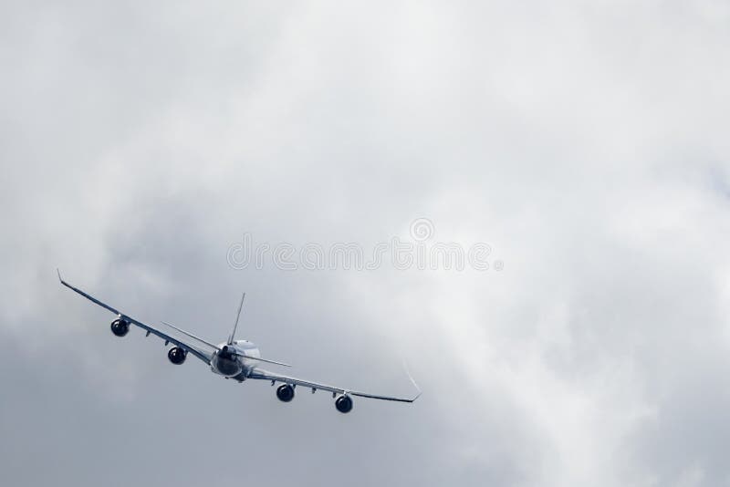 Koninklijke Thaise Luchtmacht, Luchtbusa340 -541 start stock afbeelding Koninklijke Thaise Luchtmacht, Luchtbusa340 -541 start stock afbeelding