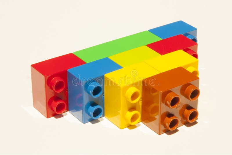 Konstruktion för Lego byggnadskvarter royaltyfria bilder Konstruktion för Lego byggnadskvarter royaltyfria bilder