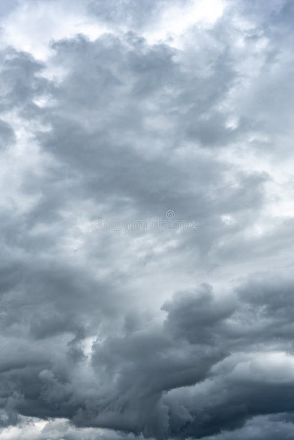 Kontrastieren Sie drastischen bew?lkten Himmel stockfoto Kontrastieren Sie drastischen bew?lkten Himmel stockfoto