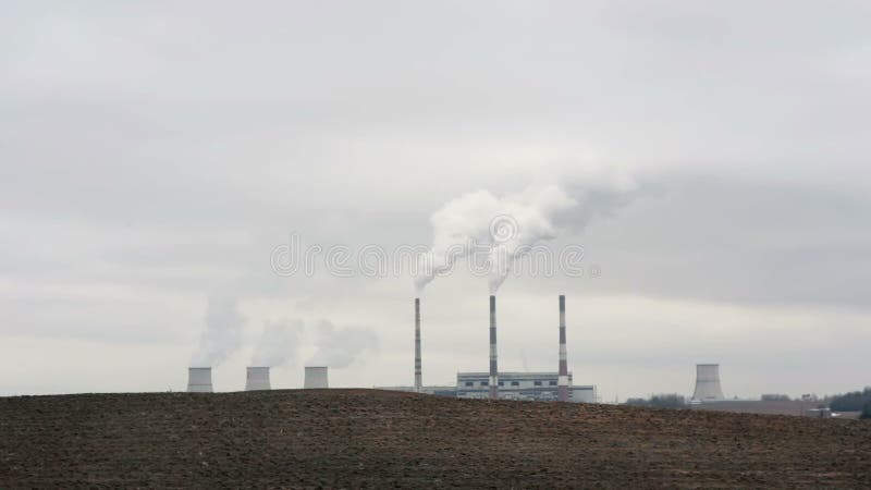 Kontrpara, dymu komes z fabrycznych kominów