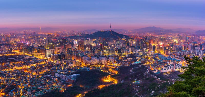 Korea, Panorama Von Seoul-Stadt-Skylinen, Südkorea Stockbild - Bild von