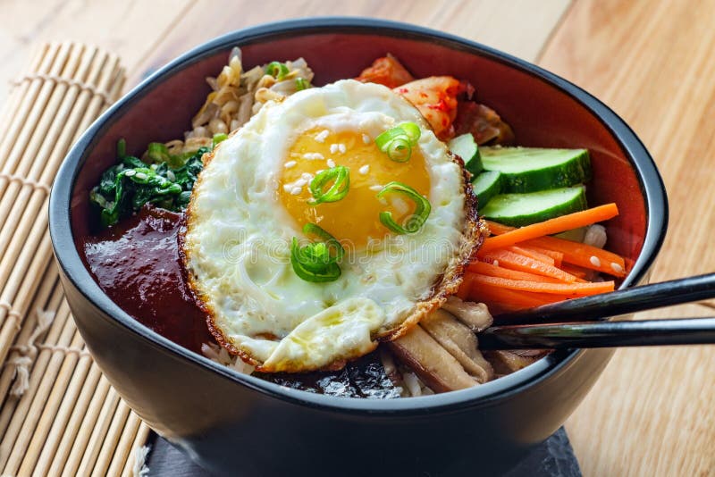 Korean Food Vegetarian Bibimbap Stock Image - Image of mushrooms, choy ...