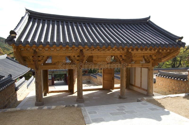 Koreanischer Buddhismustempel stockbild