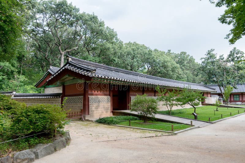 Koreański Tradycyjny dom - Cesarski shrine& x28; Jongmyo& x29; chosun dynastia Korea fotografia stock Koreański Tradycyjny dom - Cesarski shrine& x28; Jongmyo& x29; chosun dynastia Korea fotografia stock