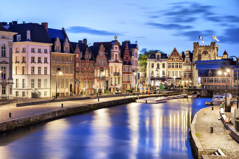 Korenlei-Damm in Gent, Belgien stockbild Korenlei-Damm in Gent, Belgien stockbild