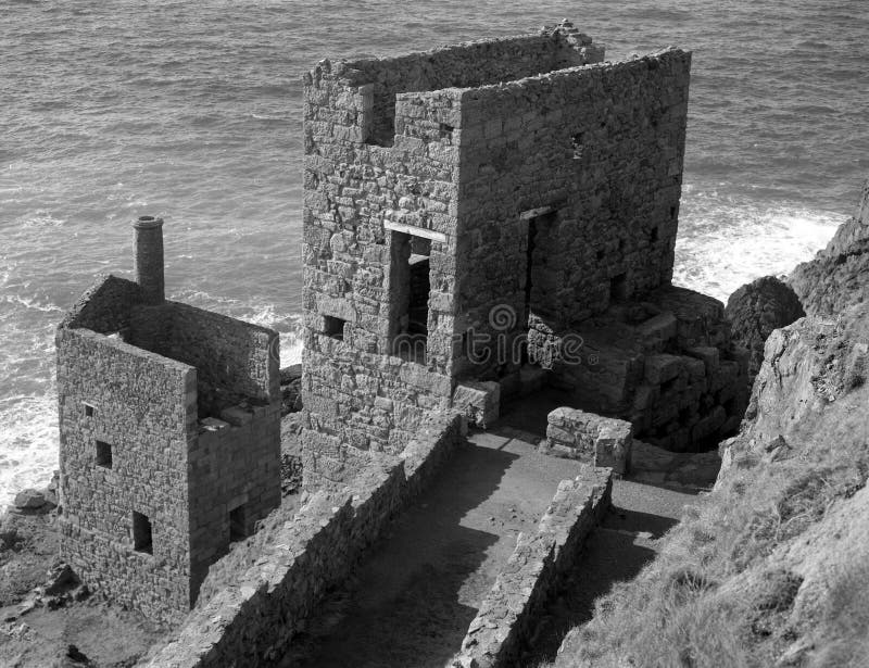 Korony sekcja, Botallack kopalnia, St Właśnie, Cornwall zdjęcia stock Korony sekcja, Botallack kopalnia, St Właśnie, Cornwall zdjęcia stock