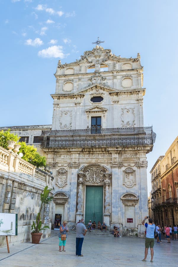 Kościół Santa Lucia Alla Badia w Siracusa w Sicily, Włochy zdjęcia stock Kościół Santa Lucia Alla Badia w Siracusa w Sicily, Włochy zdjęcia stock