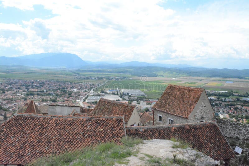 Krajobraz od fortecy Rushnov miasto below zdjęcie stock Krajobraz od fortecy Rushnov miasto below zdjęcie stock