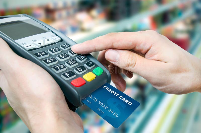 Kreditkarteschlag durch Anschluss für Verkauf