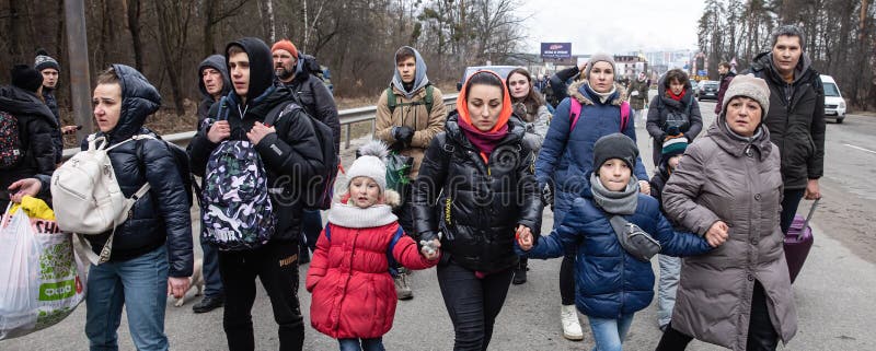 Krieg gegen Ukraine. Kriegsflüchtlinge in ukrainischer Sprache