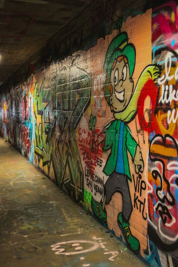 Krog-Straßen-Graffiti-Tunnel Atlanta Georgia lizenzfreie stockfotos