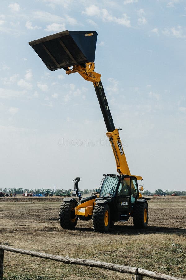 Трактор JCB 2019. Реагро. Реагро 3.0. Трактор JCB 2019. Реагро.
