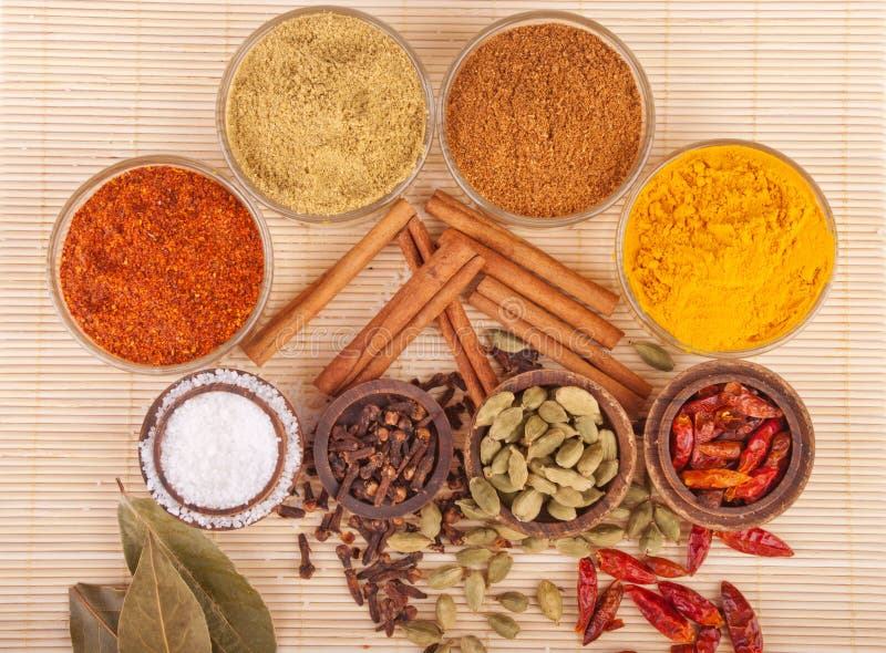 Kruiden en specerijen royalty-vrije stock afbeelding