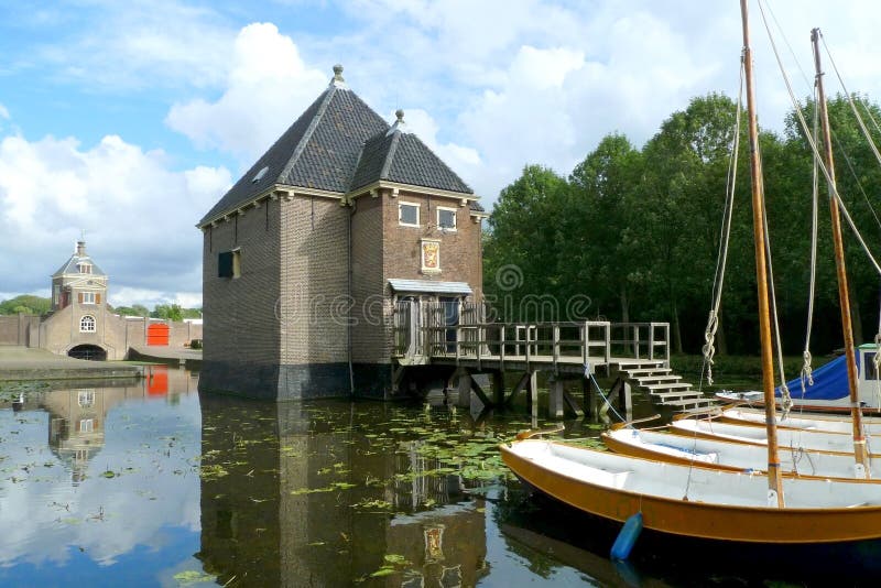 ?Kruithuis histórico? en Delft, Holanda fotografía de archivo ?Kruithuis histórico? en Delft, Holanda fotografía de archivo