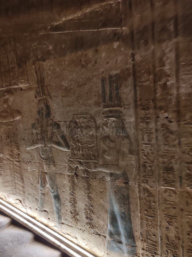 Krypt w Świątyni Dendera Hathor. Dendera. Egipt