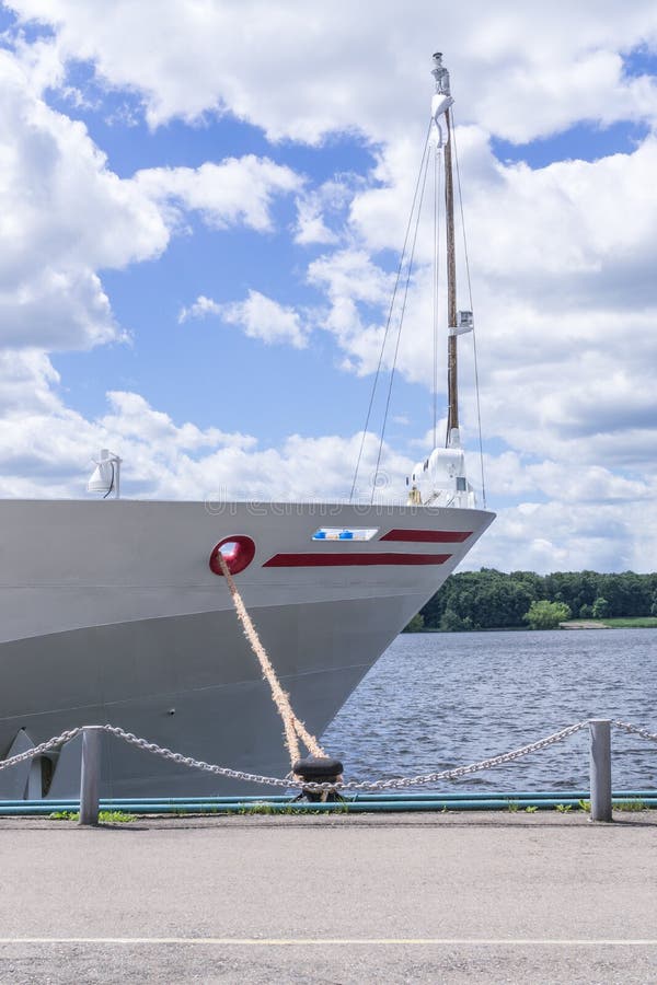 Kryssningflodskepp royaltyfri fotografi