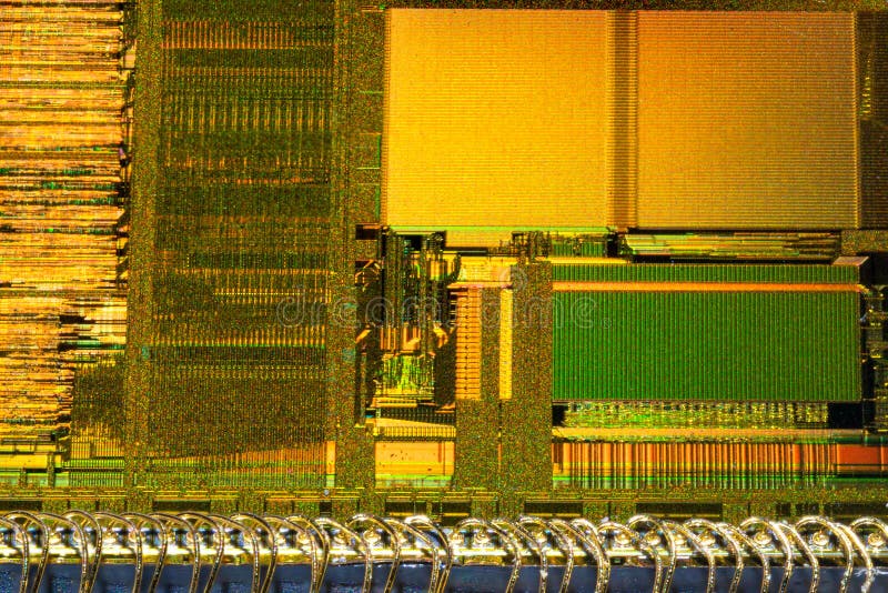 Krystalicznej układ scalony jednostki centralnej makro- strzał obrazy royalty free Krystalicznej układ scalony jednostki centralnej makro- strzał obrazy royalty free