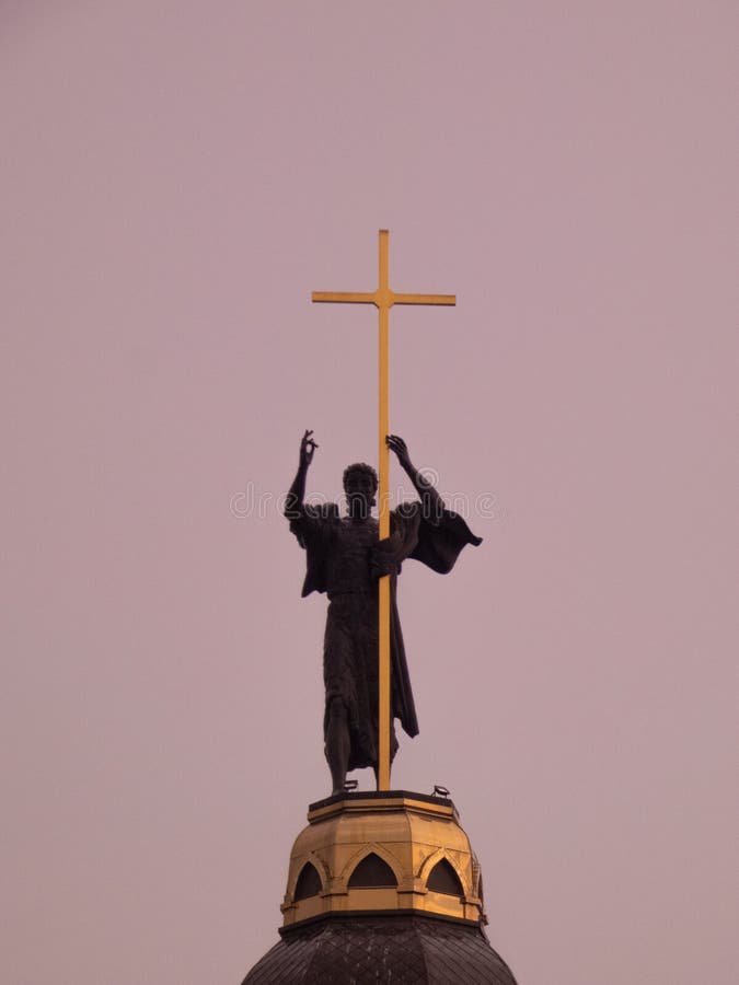 Krzyż na świątyni na cześć katedry jana chrzciciela obraz stock