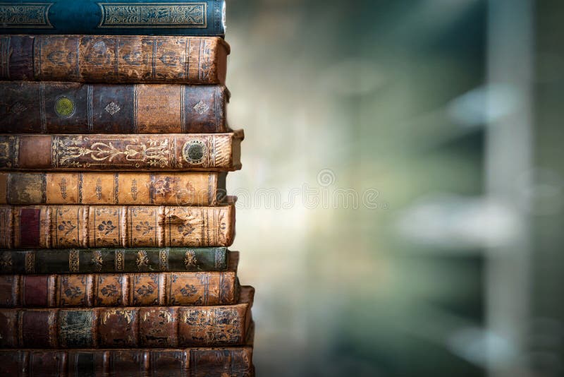Książki archiwalne w bibliotece na tle książeczki Dobre tło dla designu na temat nauki, edukacji, zdjęcie royalty free Książki archiwalne w bibliotece na tle książeczki Dobre tło dla designu na temat nauki, edukacji, zdjęcie royalty free