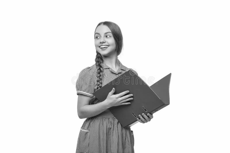Kształcenie w szkole średniej. Wiedza i edukacja. Uczennica z projektem edukacyjnym. Dziewczyna z projektem szkolnym w folderze. W fotografia stock