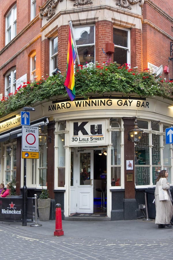 Our Guide To London's Best Gay Bars And Clubs