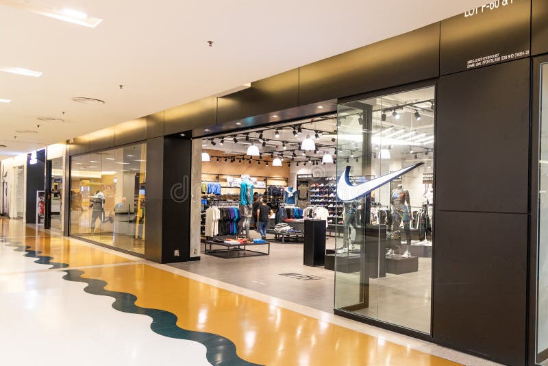 KUALA LUMPUR, MALAISIE, le 18 avril 2019 : Nike, Inc est une soci image stock KUALA LUMPUR, MALAISIE, le 18 avril 2019 : Nike, Inc est une soci image stock