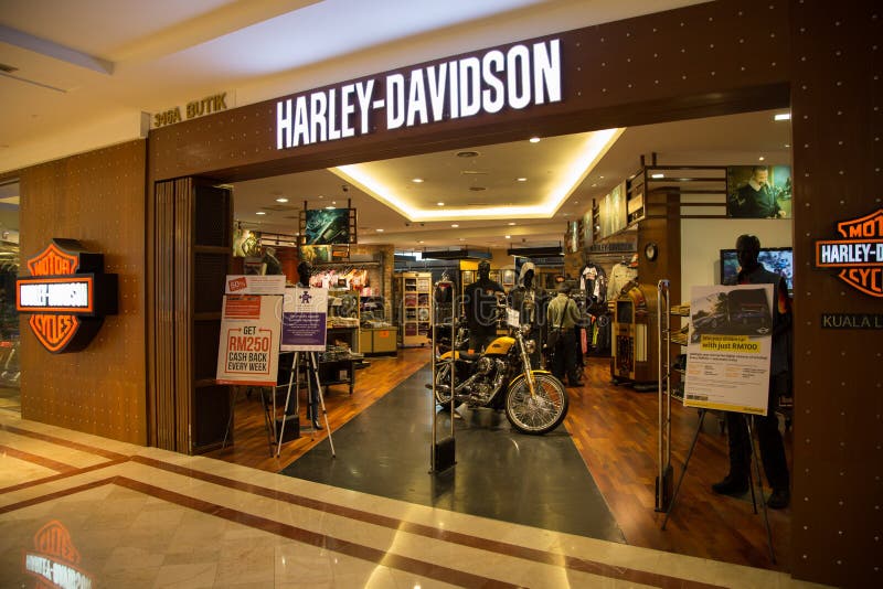 KUALA LUMPUR MALAYSIA SEP 27 HARLEY DAVIDSON  Shop  In 