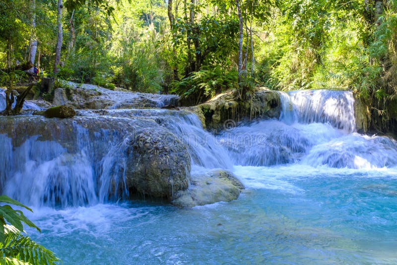 Kuang Si Waterfall hermoso en Laos foto de archivo libre de regalías Kuang Si Waterfall hermoso en Laos foto de archivo libre de regalías
