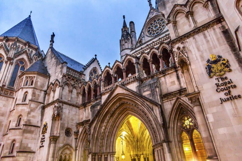 Kungliga domstolar Old City London England royaltyfria foton Kungliga domstolar Old City London England royaltyfria foton