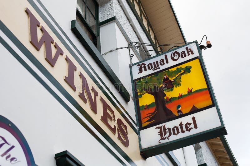 Kungligt ekhotell royaltyfri fotografi Kungligt ekhotell royaltyfri fotografi