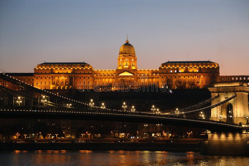 Kungligt palats i Budapest royaltyfria bilder