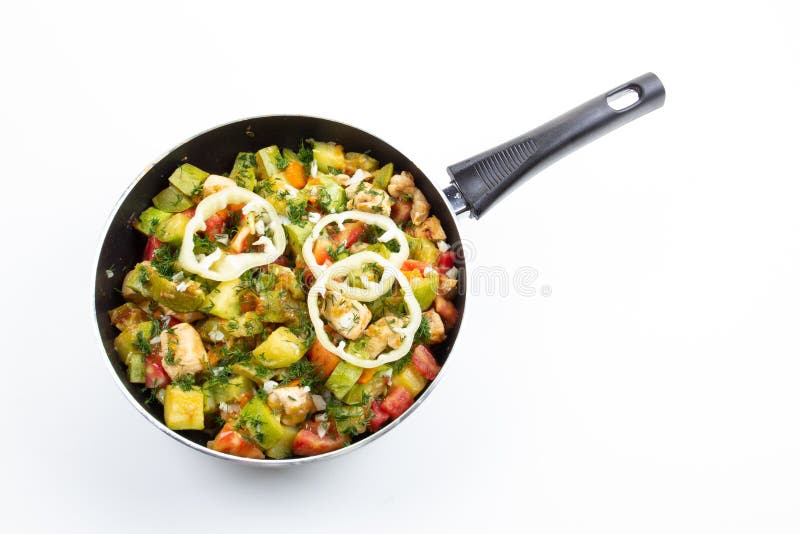 Kurczak marchewka i zucchini na niecki jarzynowym jedzeniu, kuchnia zdjęcia stock Kurczak marchewka i zucchini na niecki jarzynowym jedzeniu, kuchnia zdjęcia stock