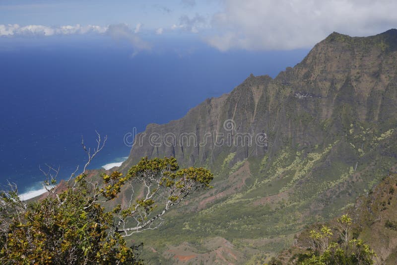 Kust för Na Pali - Kauai, Hawaii arkivbilder Kust för Na Pali - Kauai, Hawaii arkivbilder