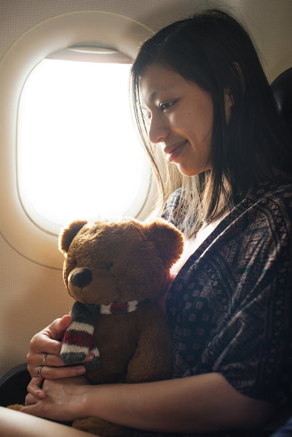 Kvinna Teddy Bear Loveable Toy Concept arkivfoton Kvinna Teddy Bear Loveable Toy Concept arkivfoton