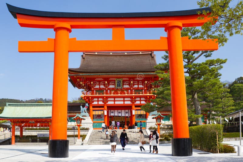Het Heiligdom van Inari van Fushimi, Kyoto, Japan royalty-vrije stock fotografie Het Heiligdom van Inari van Fushimi, Kyoto, Japan royalty-vrije stock fotografie