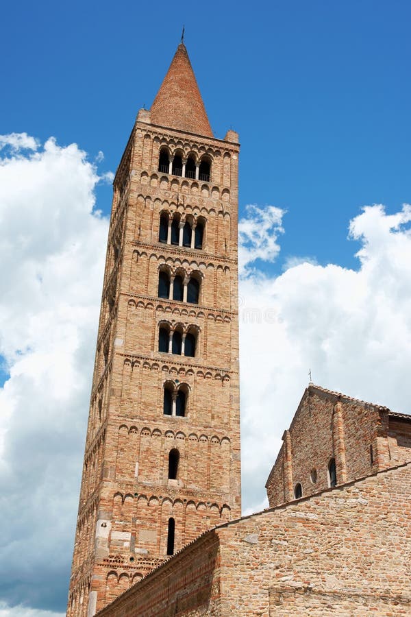 kyrklig italy för abbey pomposa arkivfoto kyrklig italy för abbey pomposa arkivfoto