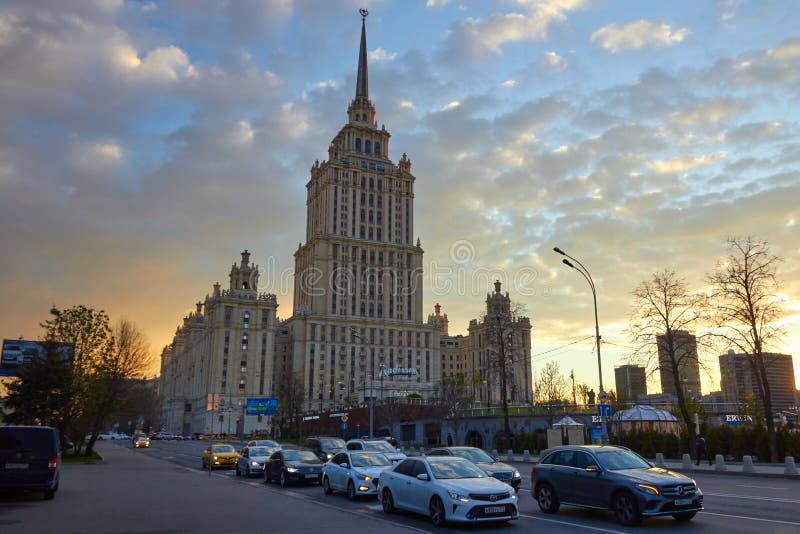 Königliches Hotel Radisson, Moskau stockbild Königliches Hotel Radisson, Moskau stockbild