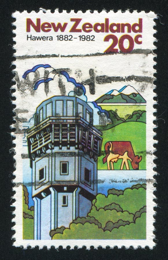 Kühe und Molkerei in Hawera stockbild Kühe und Molkerei in Hawera stockbild