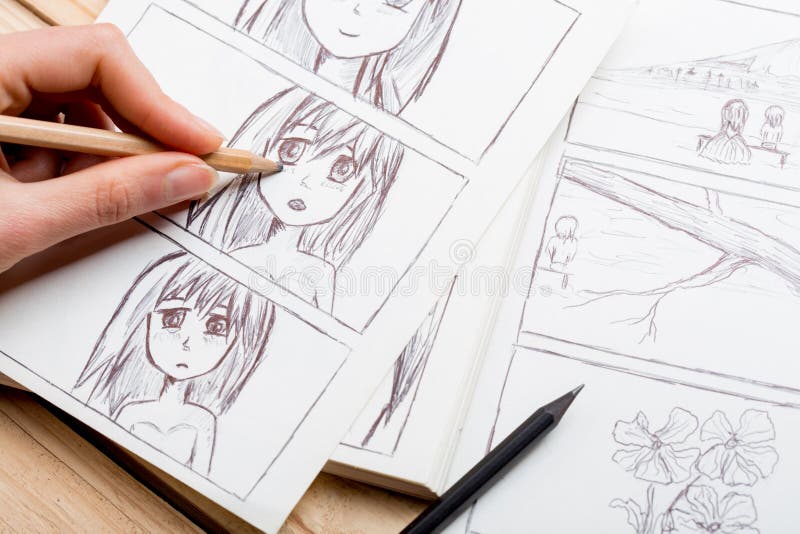 Künstler, der ein Animecomic-buch in einem Studio wird