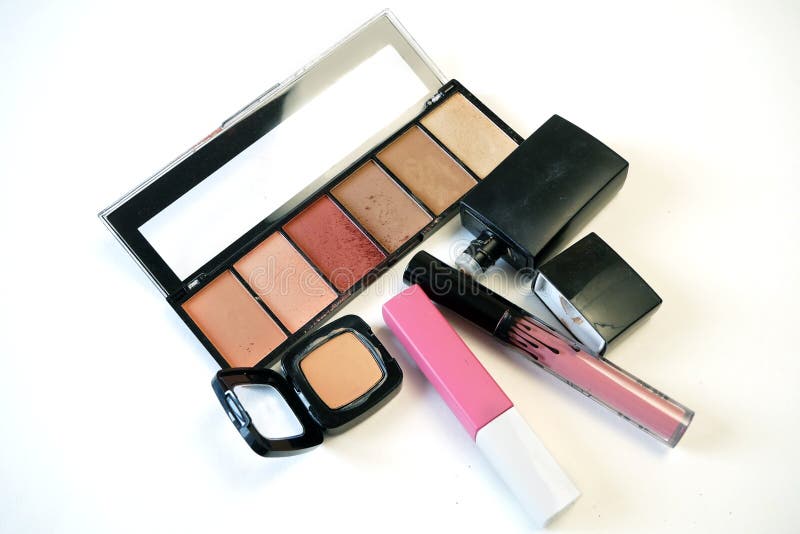 456 Set Maquillaje Fotos de stock - Fotos libres de regalías de Dreamstime 456 Set Maquillaje Fotos de stock - Fotos libres de regalías de Dreamstime