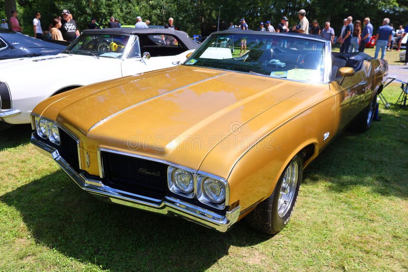 Voiture de Collection - Tableau de bord ancien - Oldsmobile