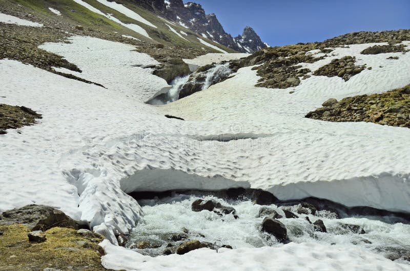 Download L'Autriche, Tyrol, nature image stock. Image du neige - 76082035