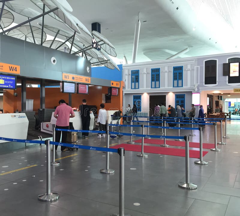L'aéroport de KLIA 2 en Kuala Lumpur, Malaisie photos stock L'aéroport de KLIA 2 en Kuala Lumpur, Malaisie photos stock
