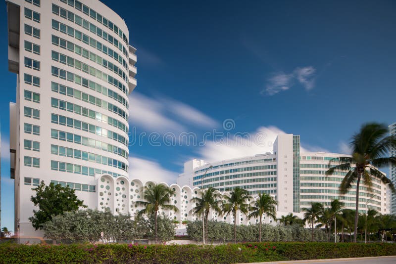 L'Hotel Fontainebleau di Miami Beach bella scena colorata immagini stock libere da diritti