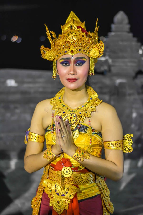 L'Indonesia: Cerimonia di Kecak in Bali fotografia stock L'Indonesia: Cerimonia di Kecak in Bali fotografia stock