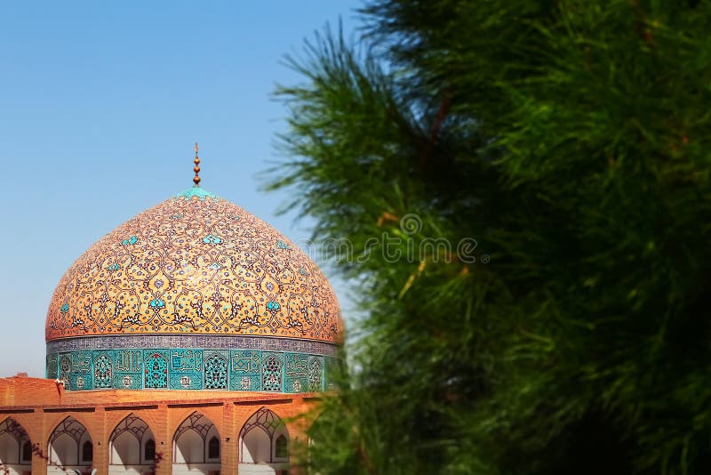 l'iran Une partie de Sheikh Lotfollah Mosque à la place de Naqsh-e Jahan à Isphahan XVIIème siècle