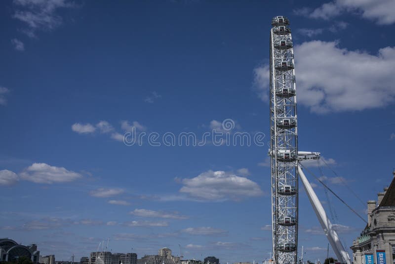 L'occhio di Londra - Londra da un lato immagine stock libera da diritti L'occhio di Londra - Londra da un lato immagine stock libera da diritti