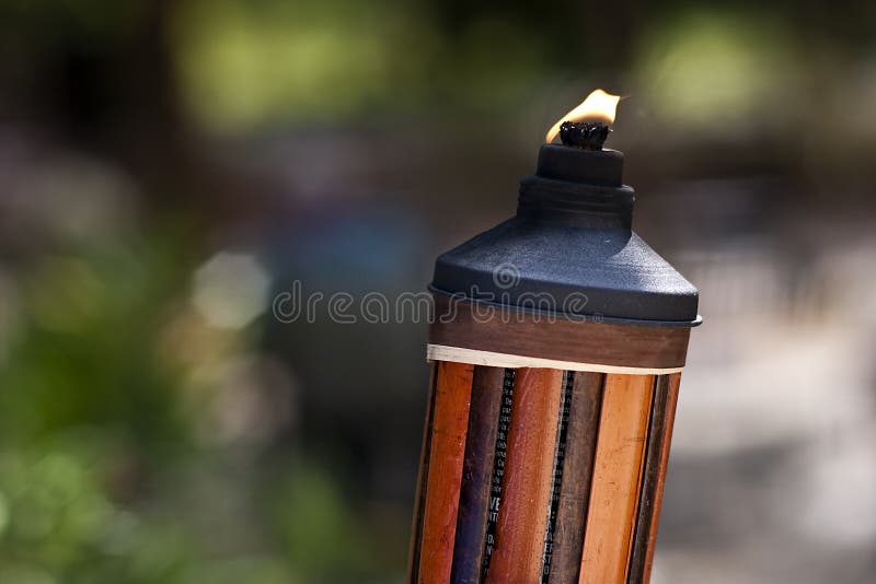 Incensario de plata o alpaca para quemar incienso en la semana santa,  España Fotografía de stock - Alamy