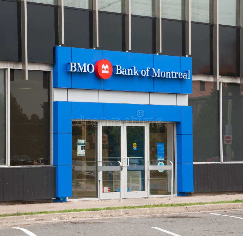 La Banca Del Logo Di Montreal, Conosciuta Come BMO, Davanti Ad Uno Del
