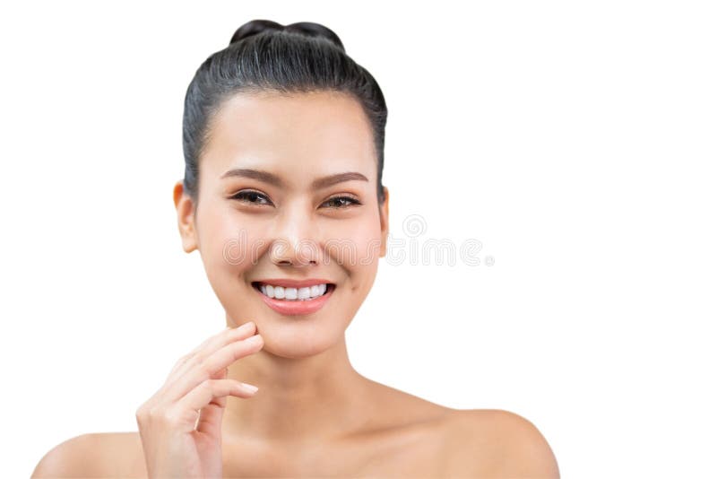 La bella donna asiatica e la pelle pulita bella ragazza che sorride con trucco, cosmetica ritratto femminile isolata fotografie stock libere da diritti